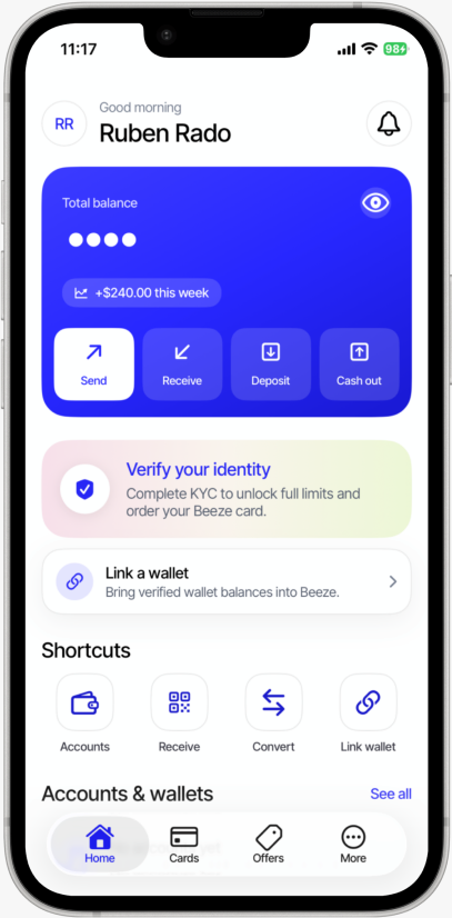 Beeze app showing a balance, accounts, and payment options